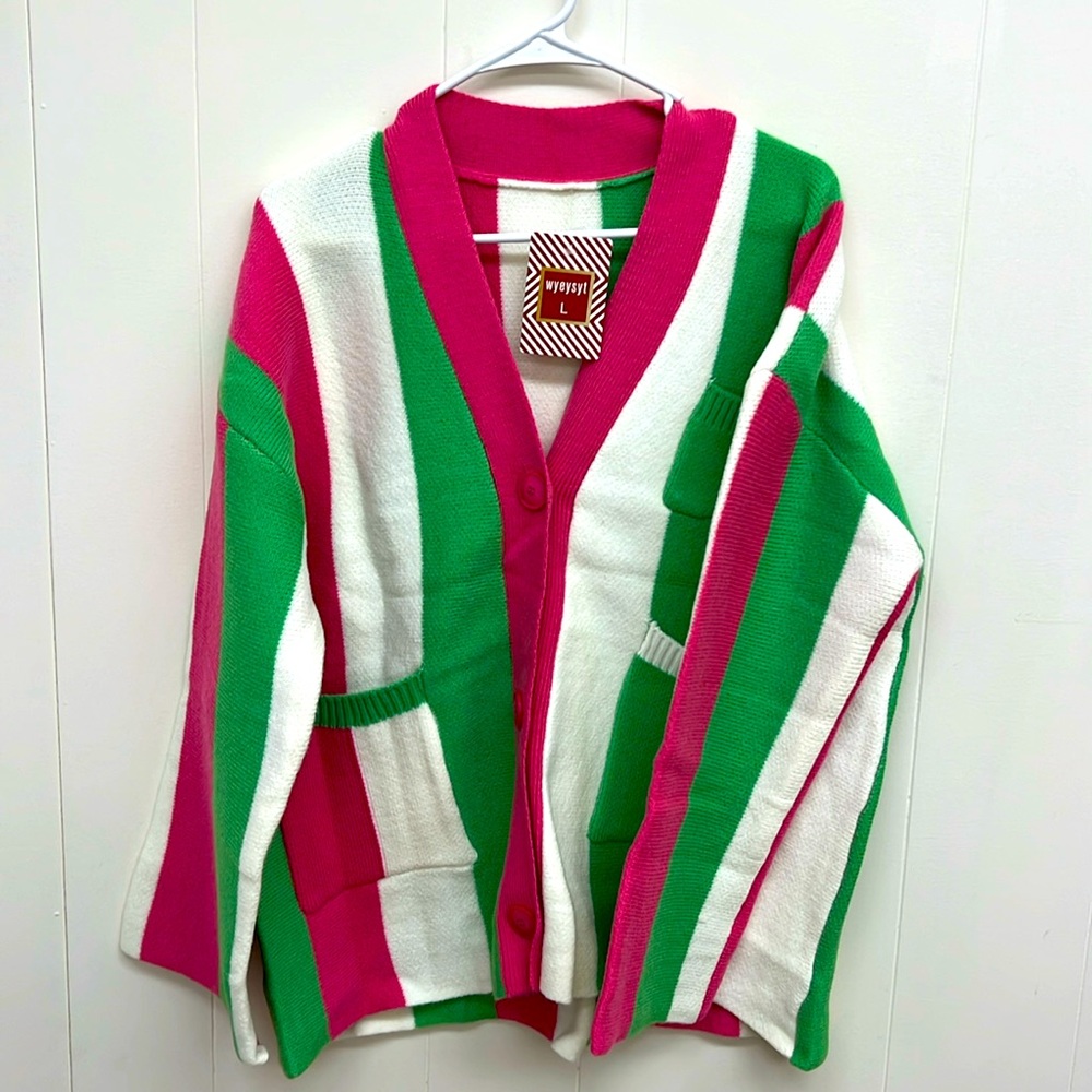 Ladies cardigan. NWT